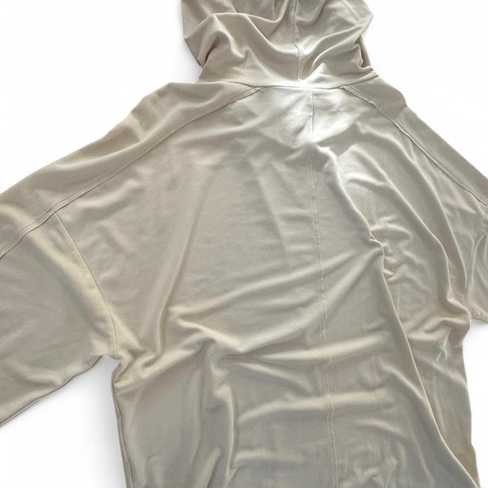 Fabletics Light Yellow Cream Oversized Hoodie Womens Sz Large Workout Gym Active - Picture 6 of 7